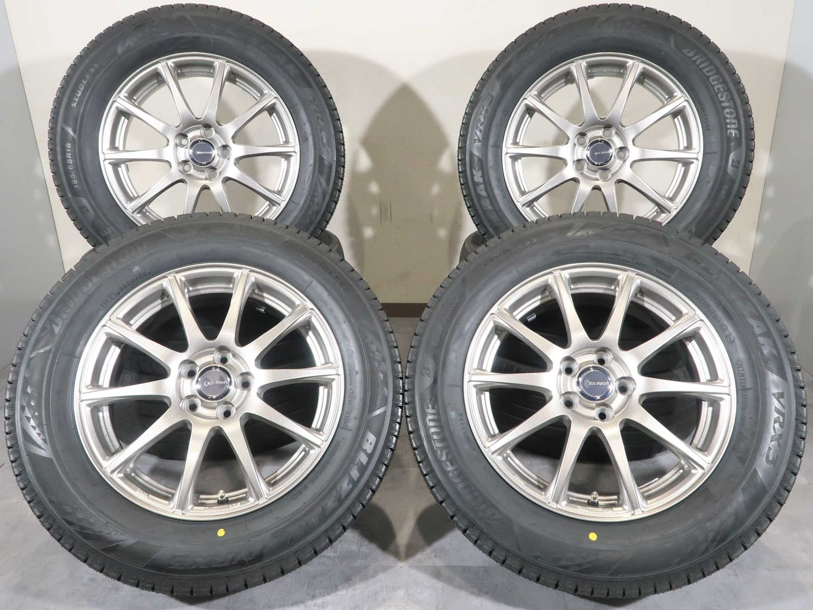 ライズ ロッキー ハイブリッド 等 4本 社外 16インチ 6J +45 5H 100