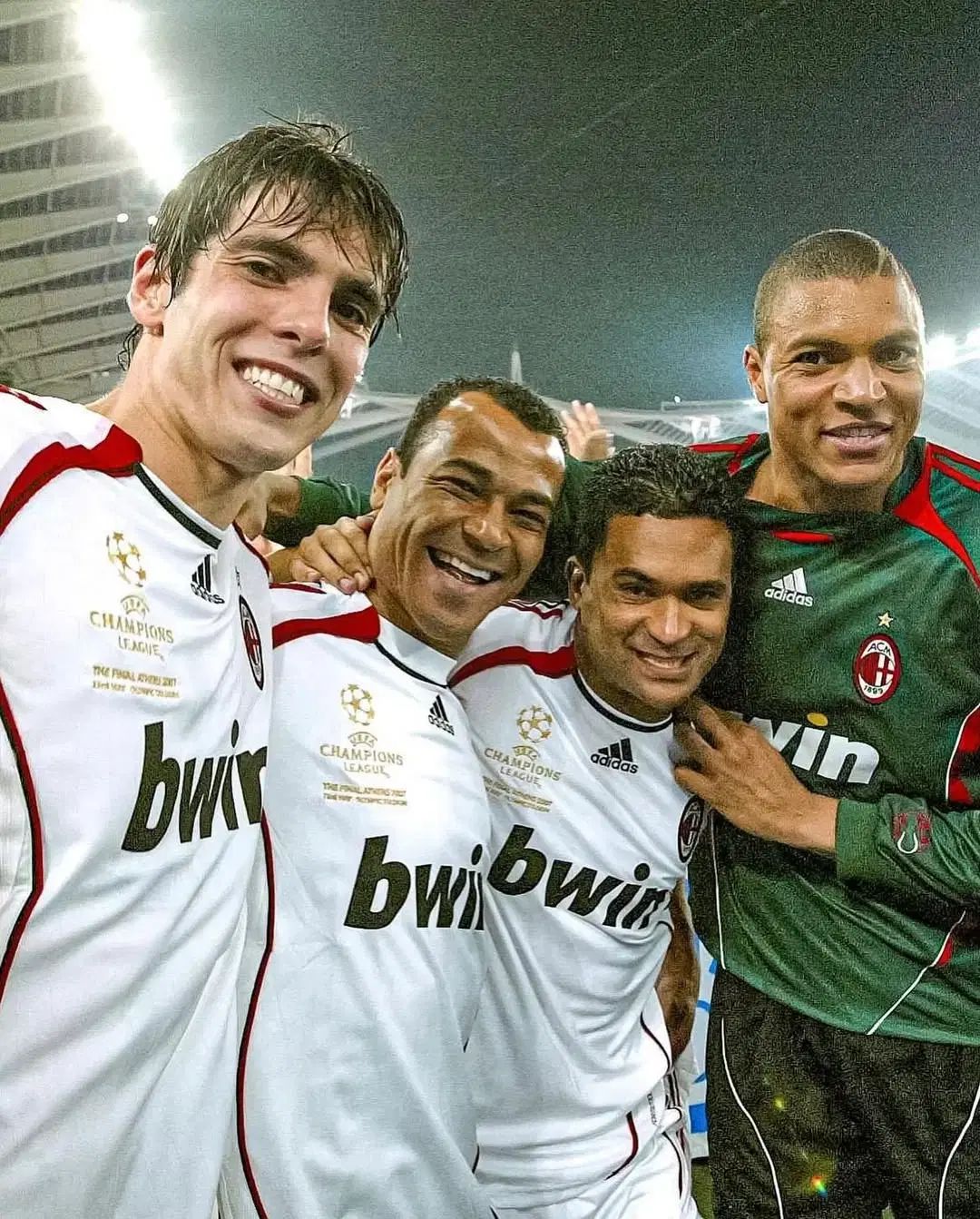 06-07 UEFAチャンピオンズリーグ ACミラン チャンピオン 優勝メダル