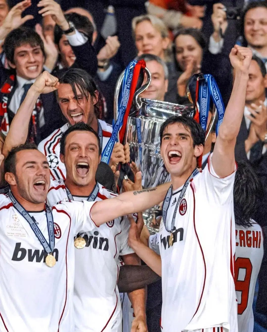 06-07 UEFAチャンピオンズリーグ ACミラン チャンピオン 優勝メダル