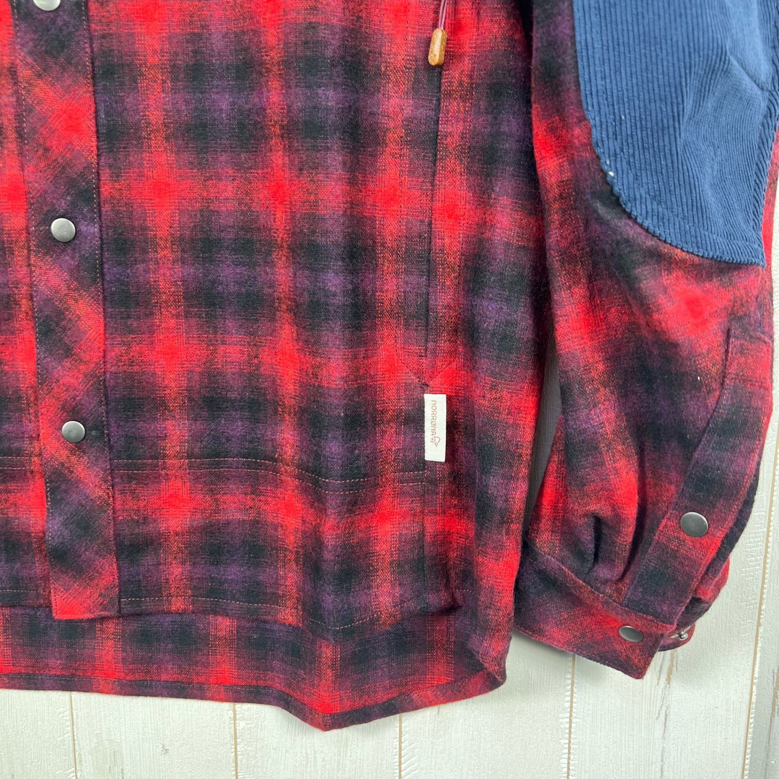 ワインレッド系 Norrona