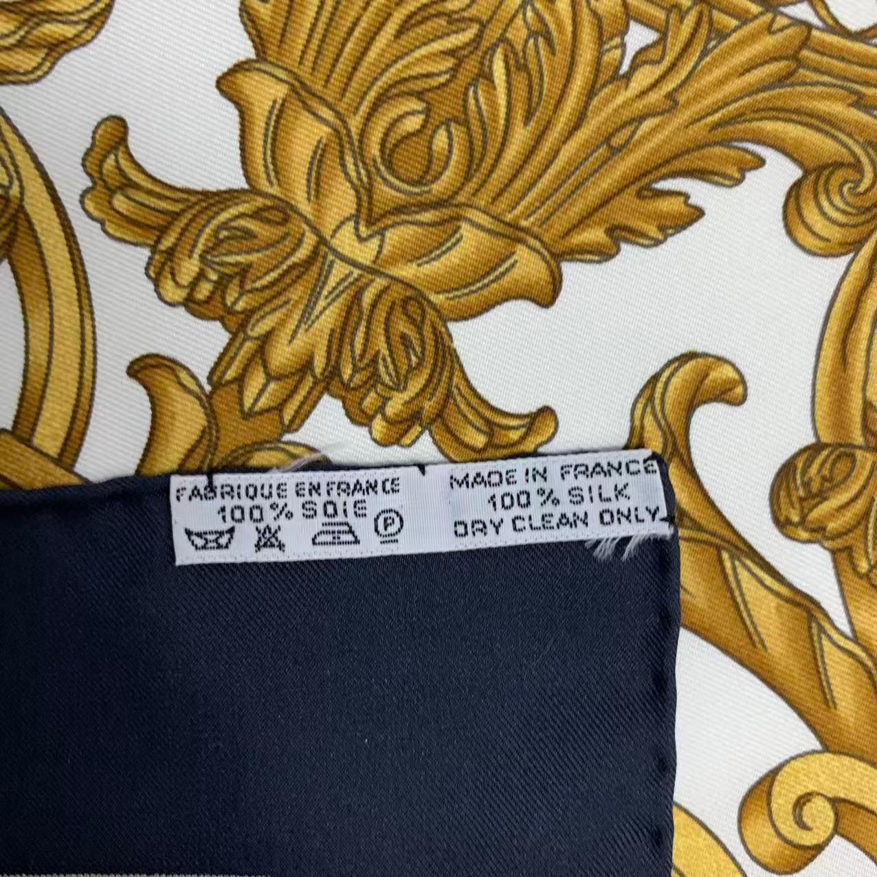 新品同様 HERMES エルメス スカーフ カレ90 LES TUILERIES