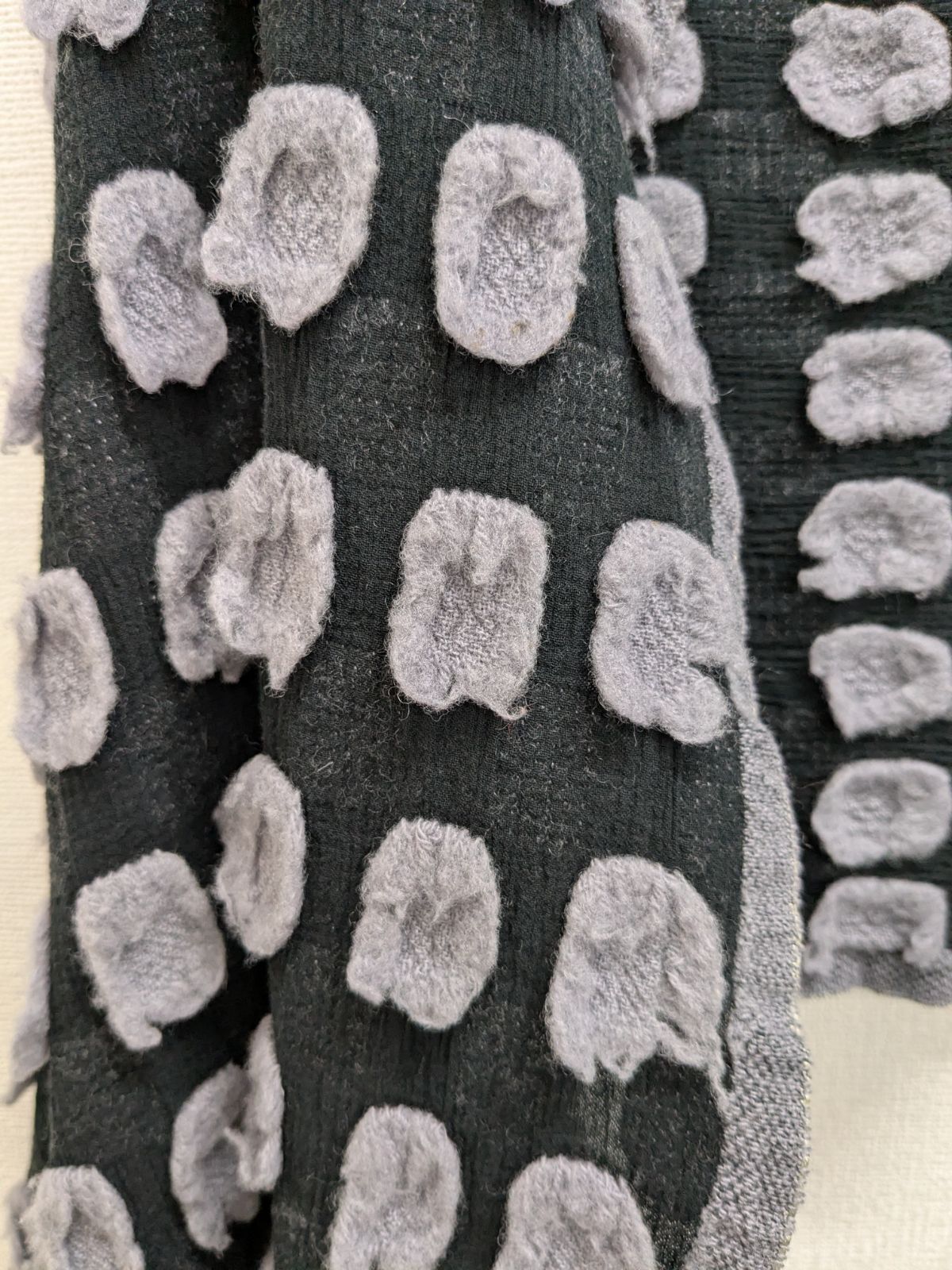 ISSEY MIYAKE HaaT HEART イッセイミヤケ ハート ロングジレ ストール