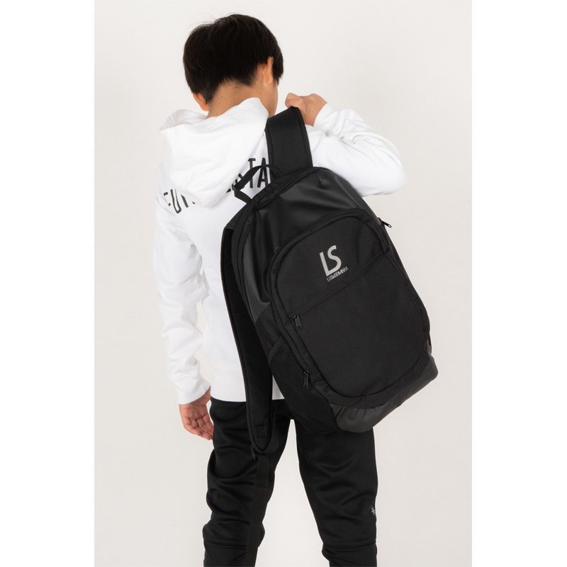 ルースイソンブラ バックパック 黒 リュック 未使用に近い Backpack ルースイソンブラ リュック 新作 新品 ルースイソンブラ LUZ