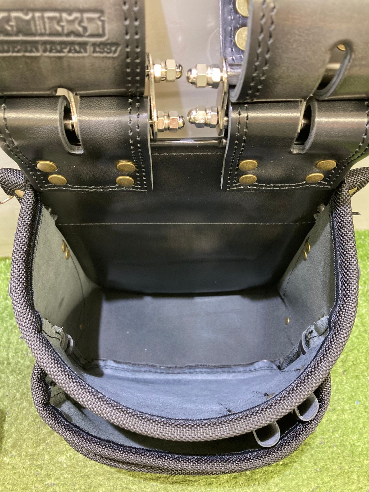 アドバンガラス革3段腰袋 ADV-301