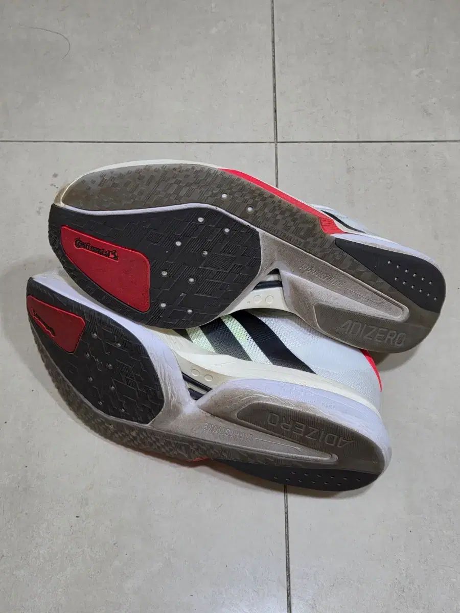 アディダス アディゼロ ボストン 13