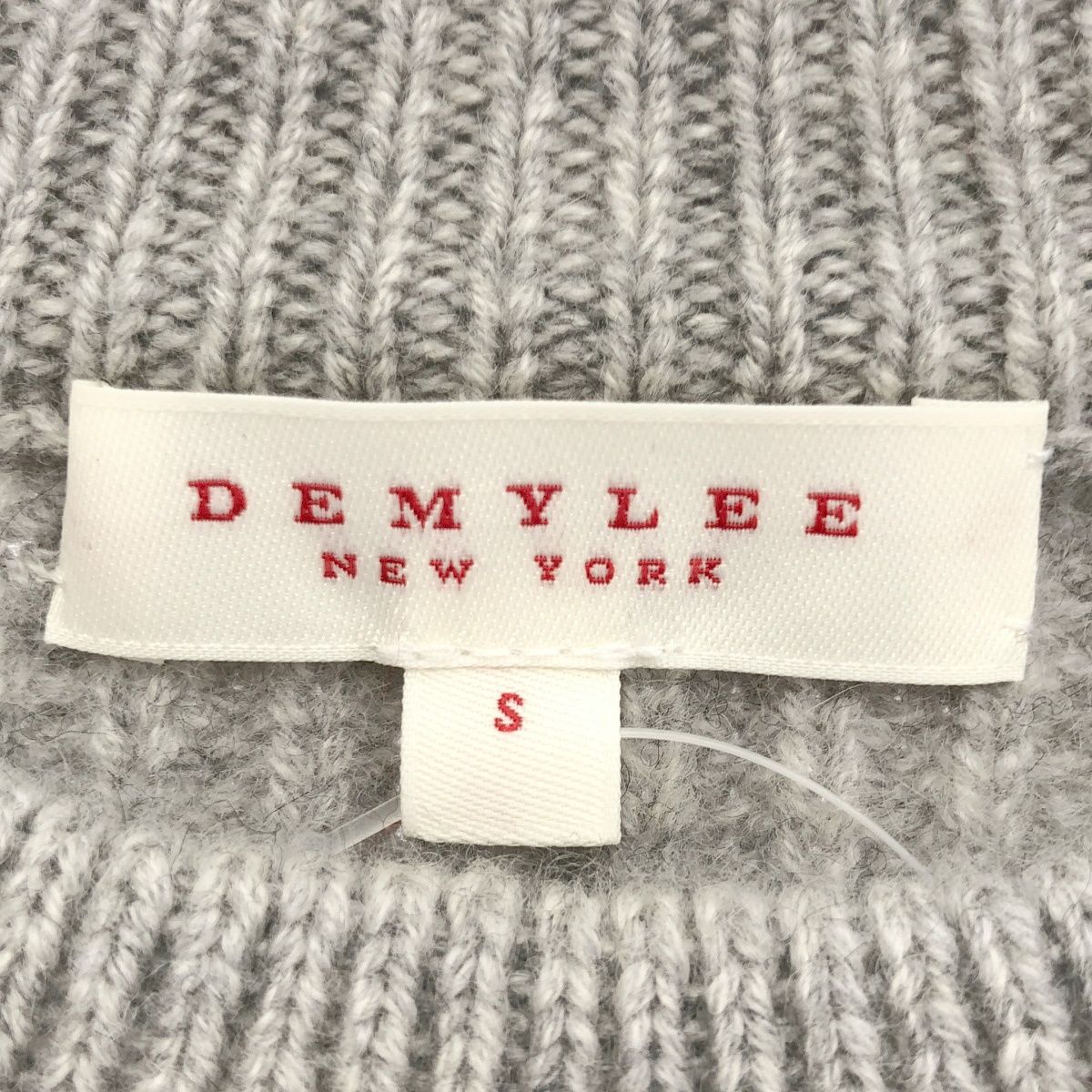 DEMYLEE デミリー CHELSEA カシミヤクルーネックニットセーター