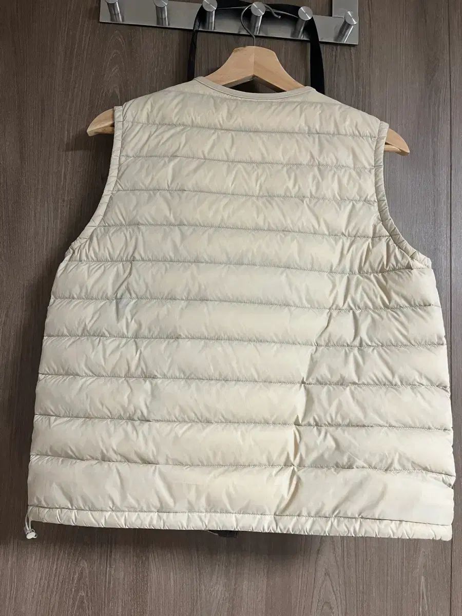 DANTON ダントン ダウン ベスト アイボリー - メルカリ