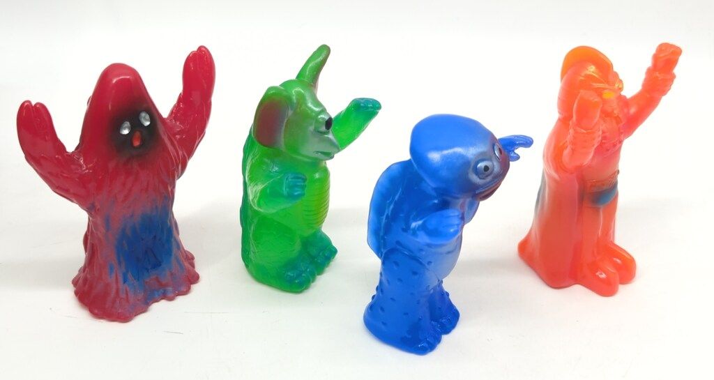 ひみつ怪獣シリーズ マウラトーイ ノーラン&ドドギラ 指人形 未開封 ソフビ マウラトーイ 秘密怪獣シリーズ 指人形 4体セット - メルカリ