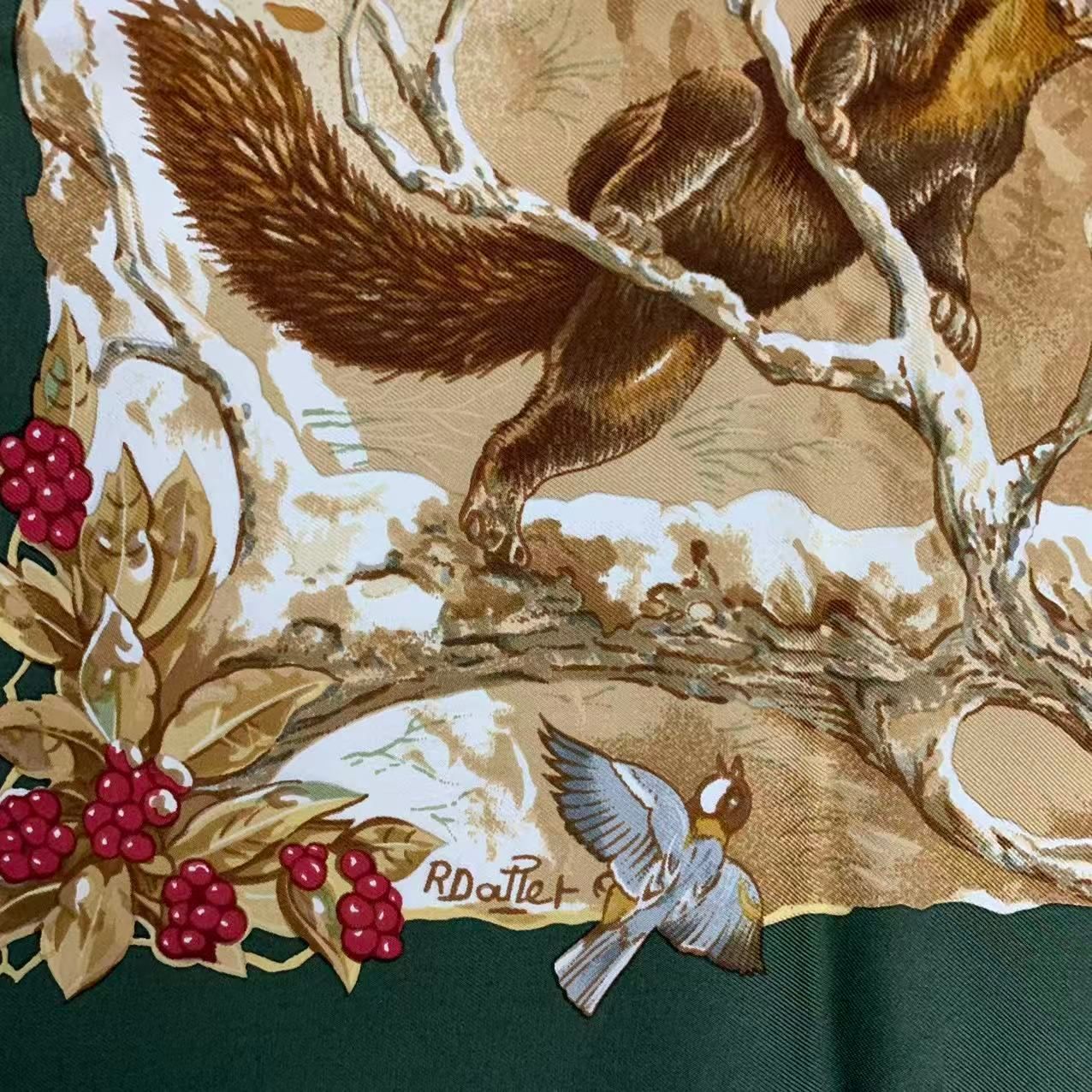 美品 HERMES エルメス カレ90 スカーフ LES QUATRE SAISONS 四季