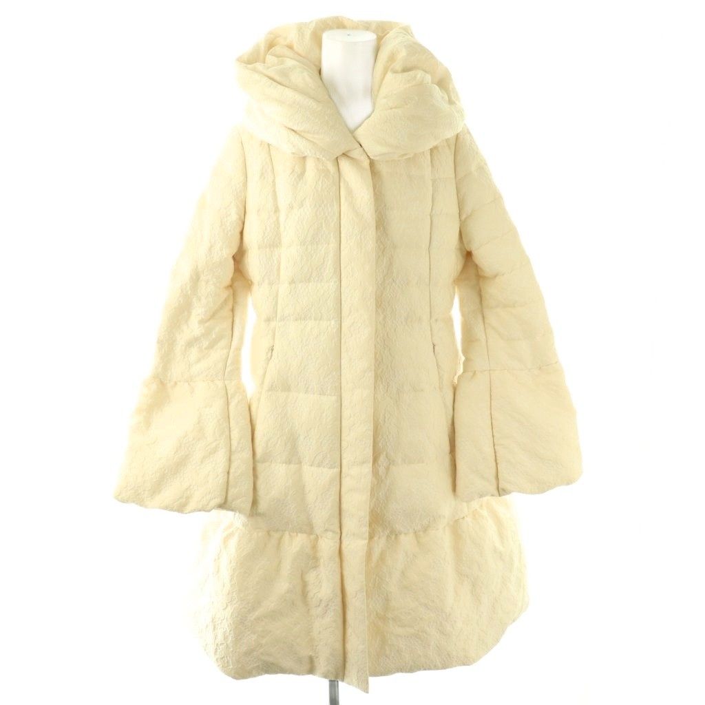 トゥービーシック TO BE CHIC ダウンコート ダウンジャケット レース