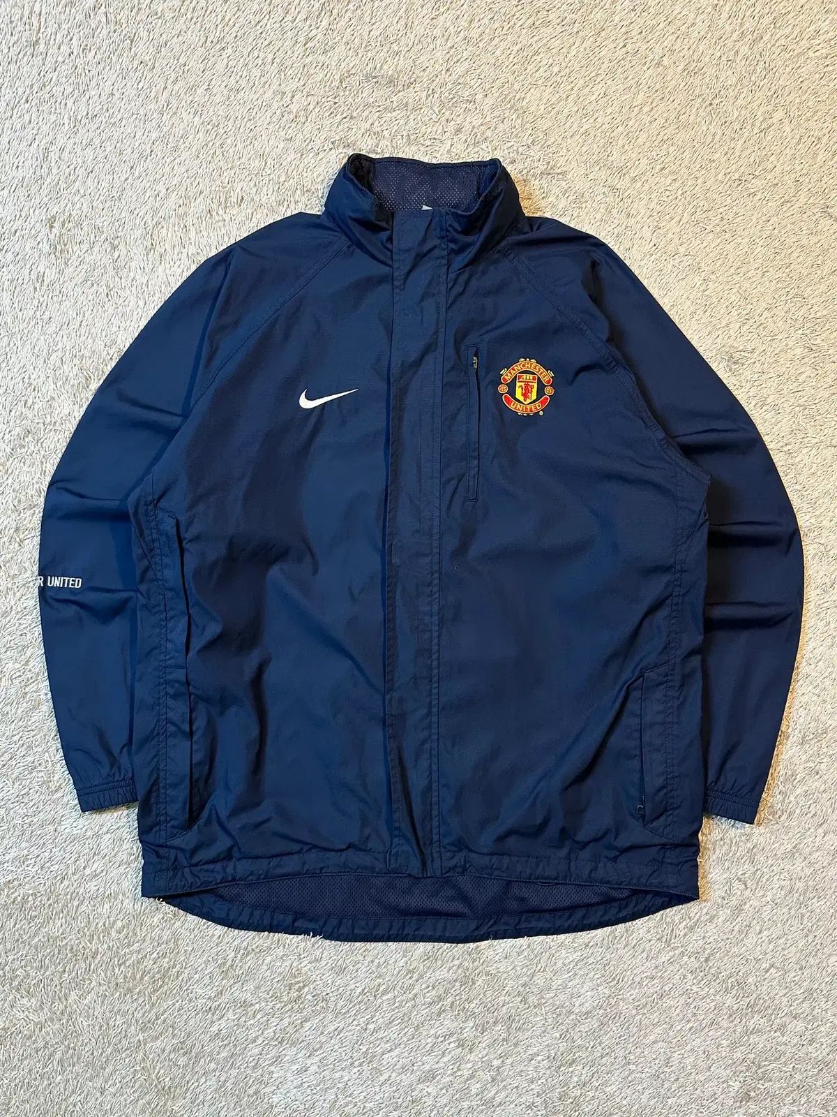 M 00's NIKE マンチェスター ユナイテッド ウィンドブレーカー