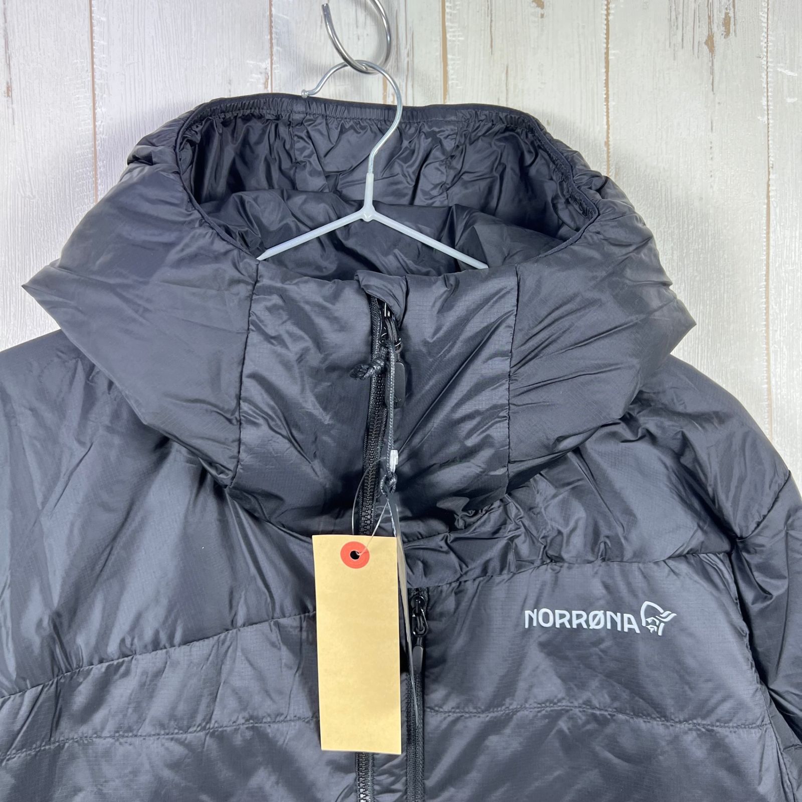 Men s L ブラック系 Norrona ノローナ フォルケティン サーモ40 フード メンズ Falketind Thermo 40 Hood M 1814 24 7718 CAVIAR z CAV