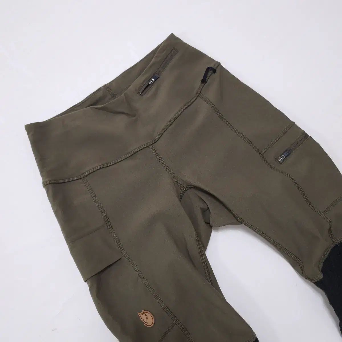 s フェールラーベン アビスコ トレッキング タイツ オリーブ
