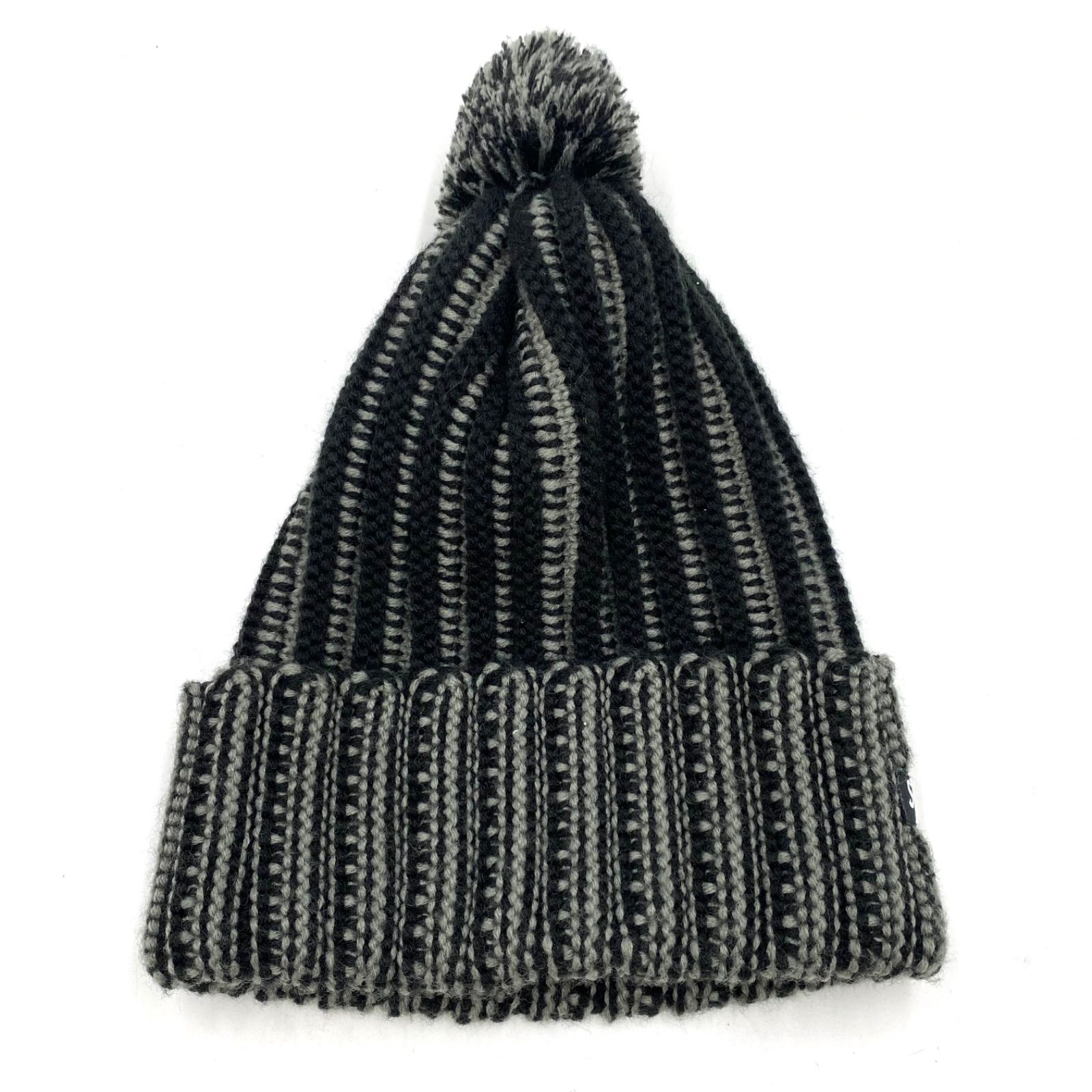 Supreme ニット帽 ポンポン付き ブラック　ビーニー supreme シュプリーム 19FW ニット帽 ビーニー ボンボン ボックスロゴ