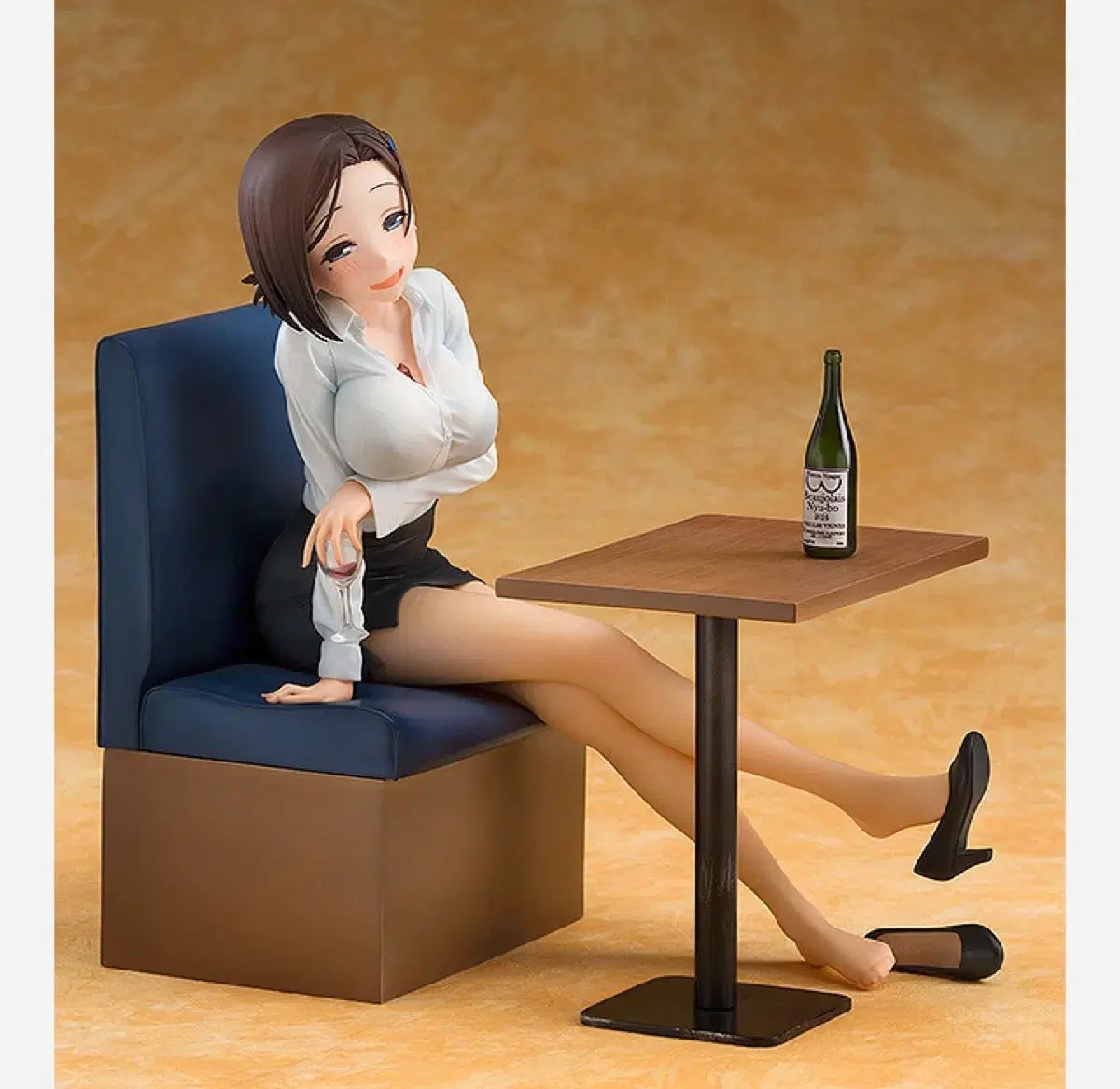 グッドスマイル 1/7スケール 月曜日のたわわ 後輩ちゃん フィギュア