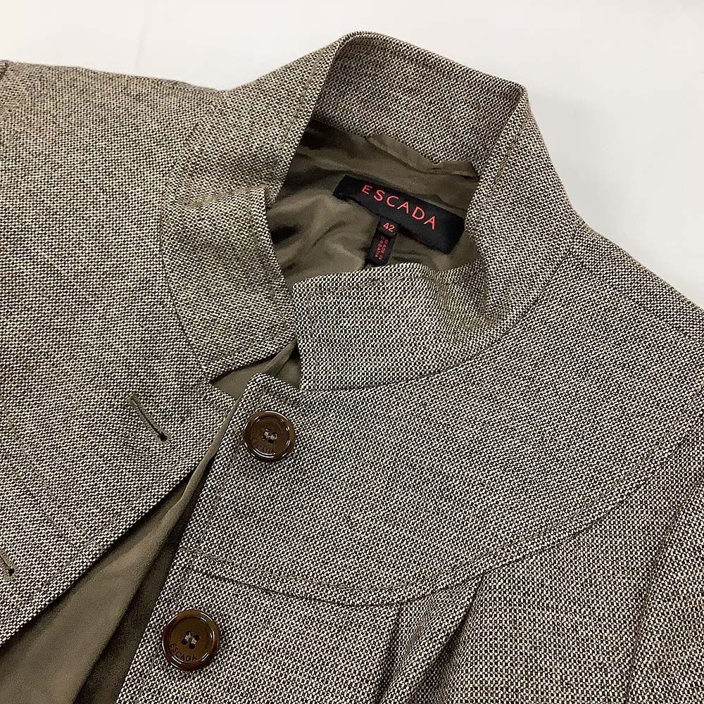 ESCADA エスカーダ ジャケット - メルカリ