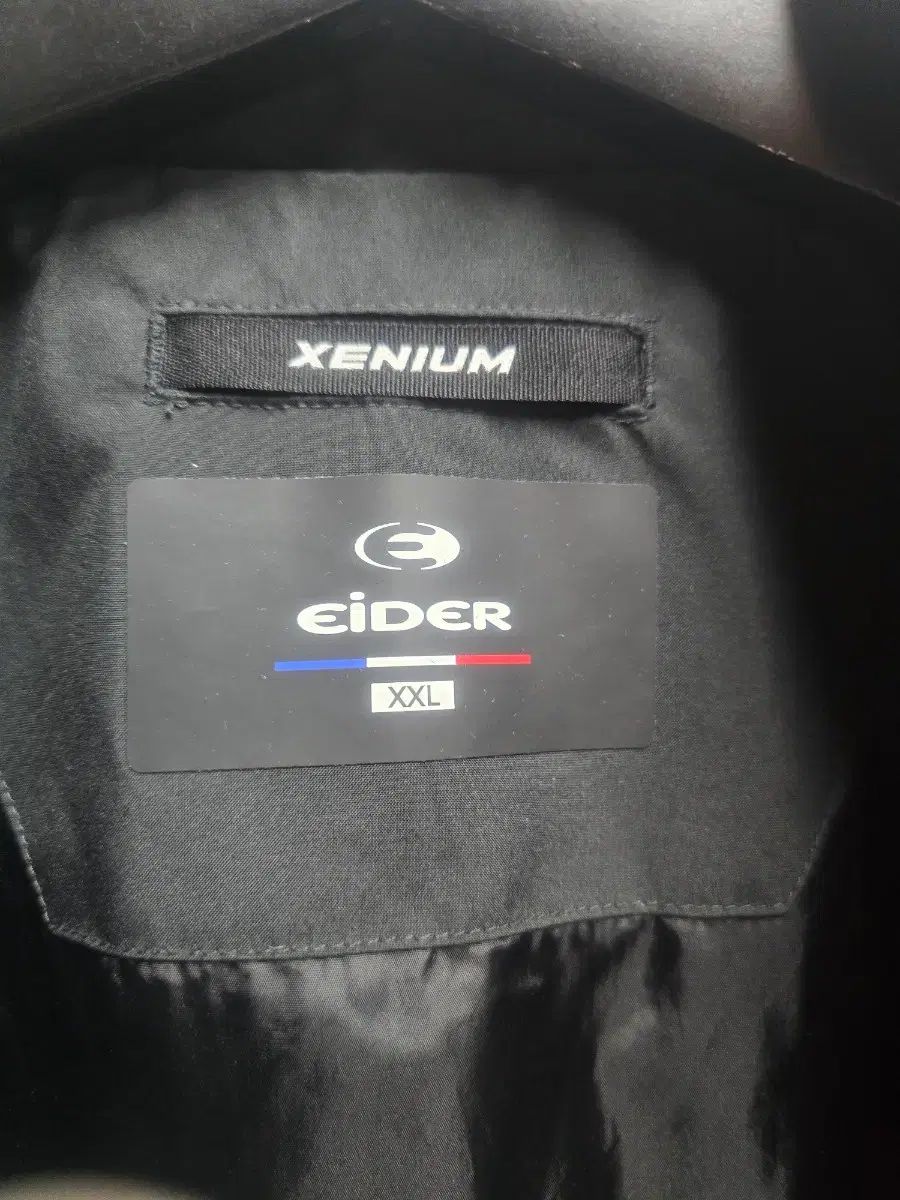 GORE-TEX 季節の変わり目