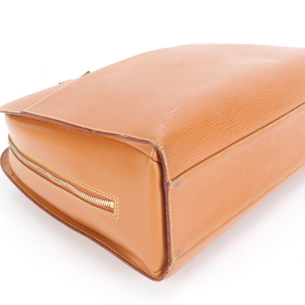 美品 ルイヴィトン エピ ソルボンヌ ジパングゴールド M54518 レザー