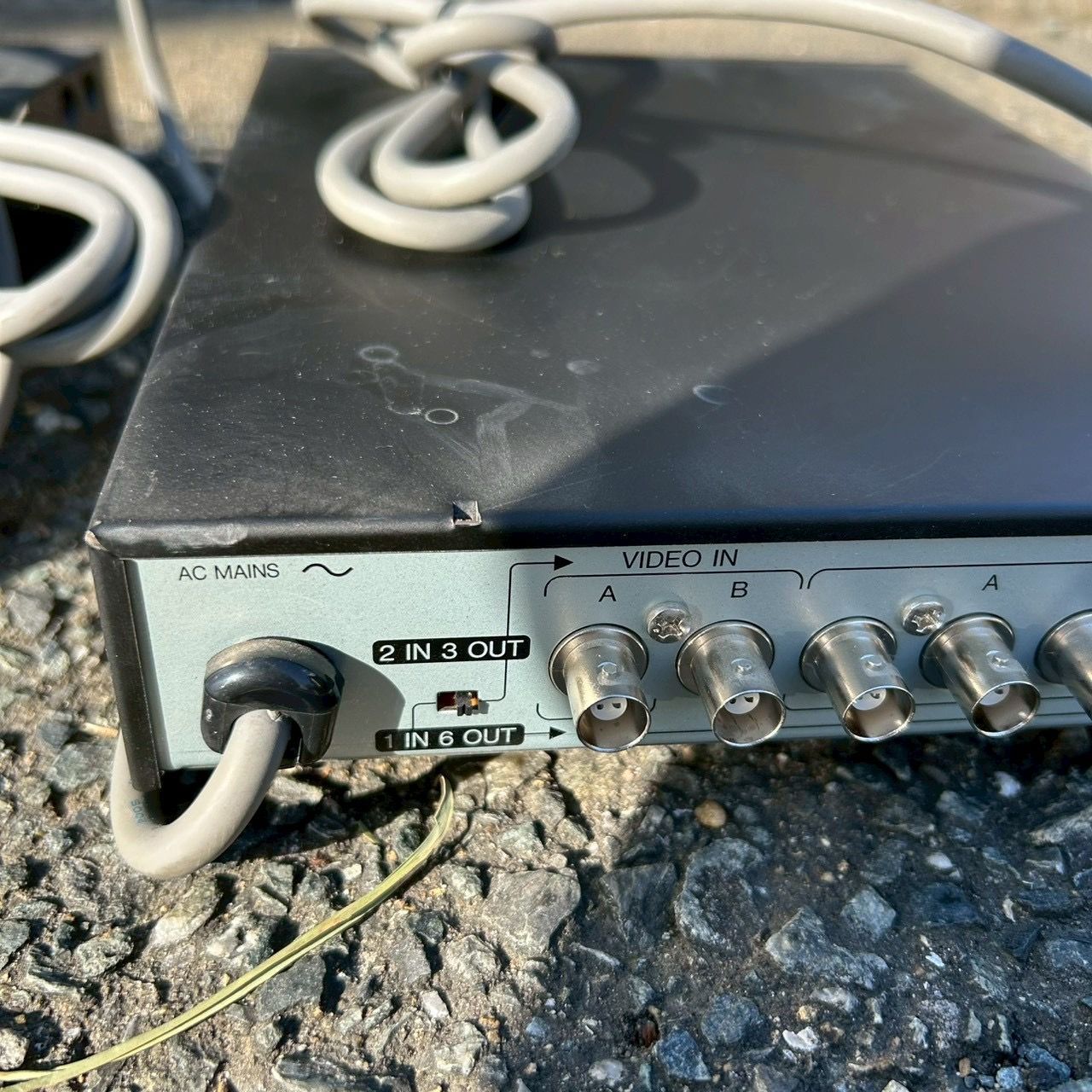 TOA トーア「映像信号分配器 C-VD6 ビデオディストリビュータ」動作