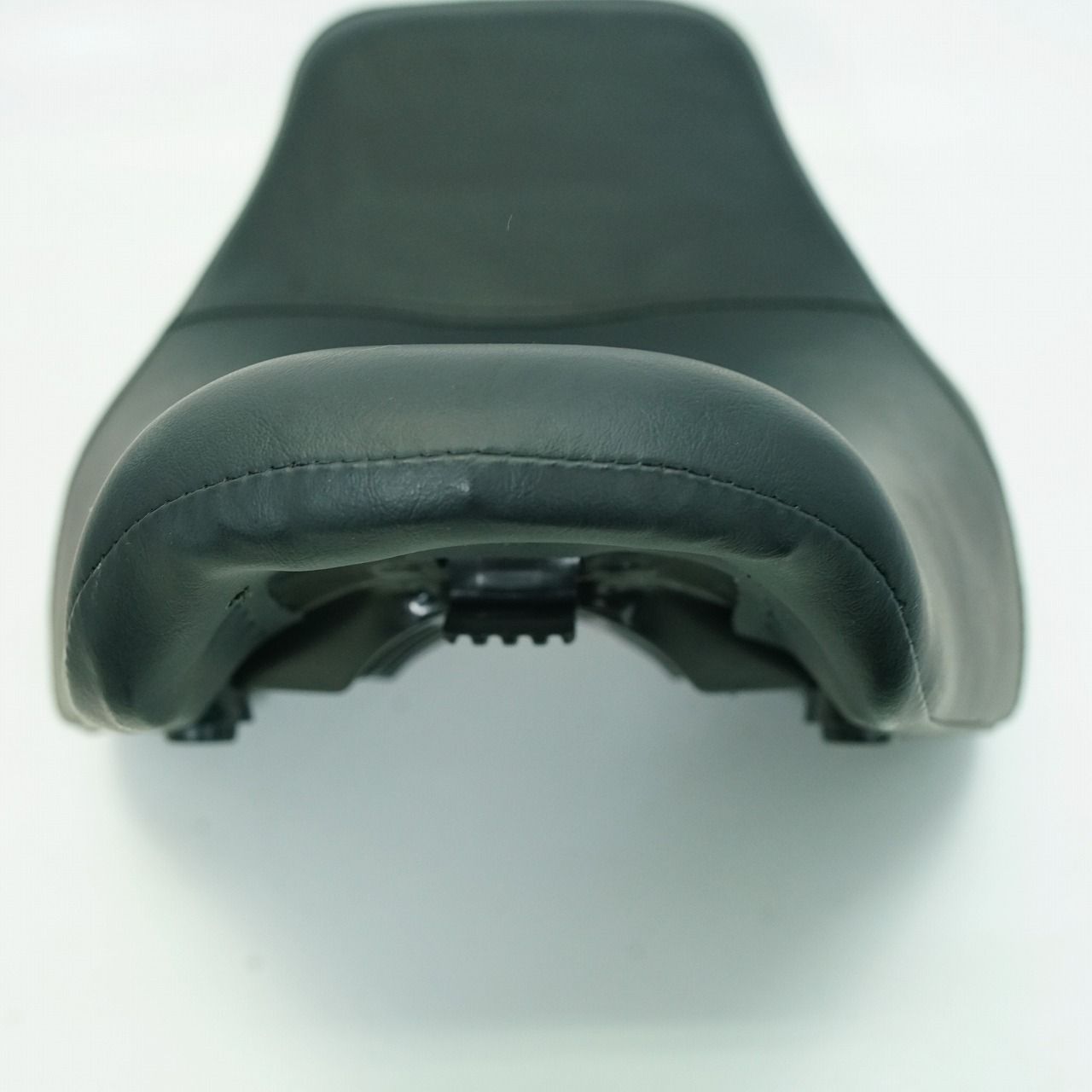 FXLRS シート P52000496 ハーレー 純正 中古 バイク 部品 ソフテイル