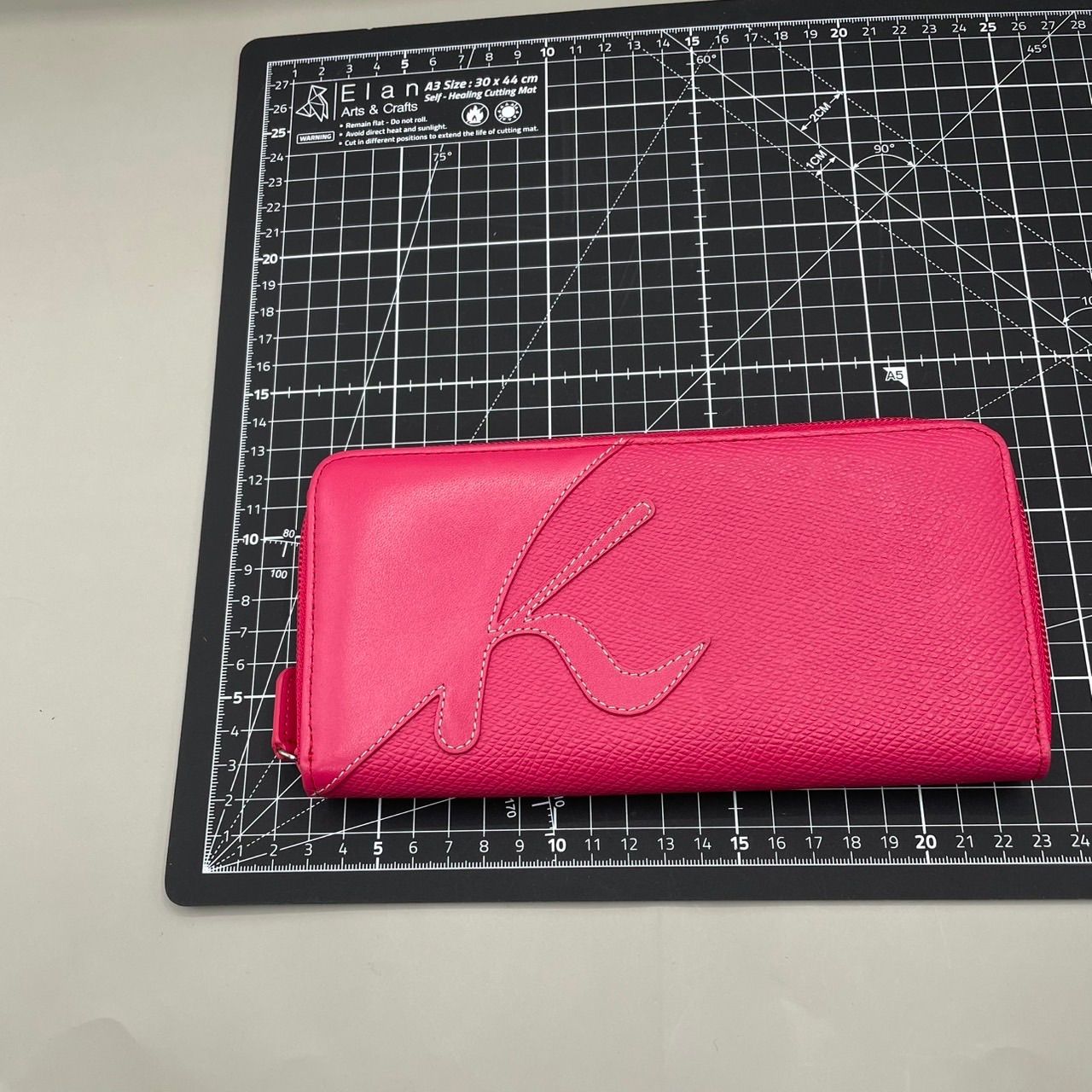 極美品 Kitamura キタムラ 長財布 ロングウォレット ラウンド