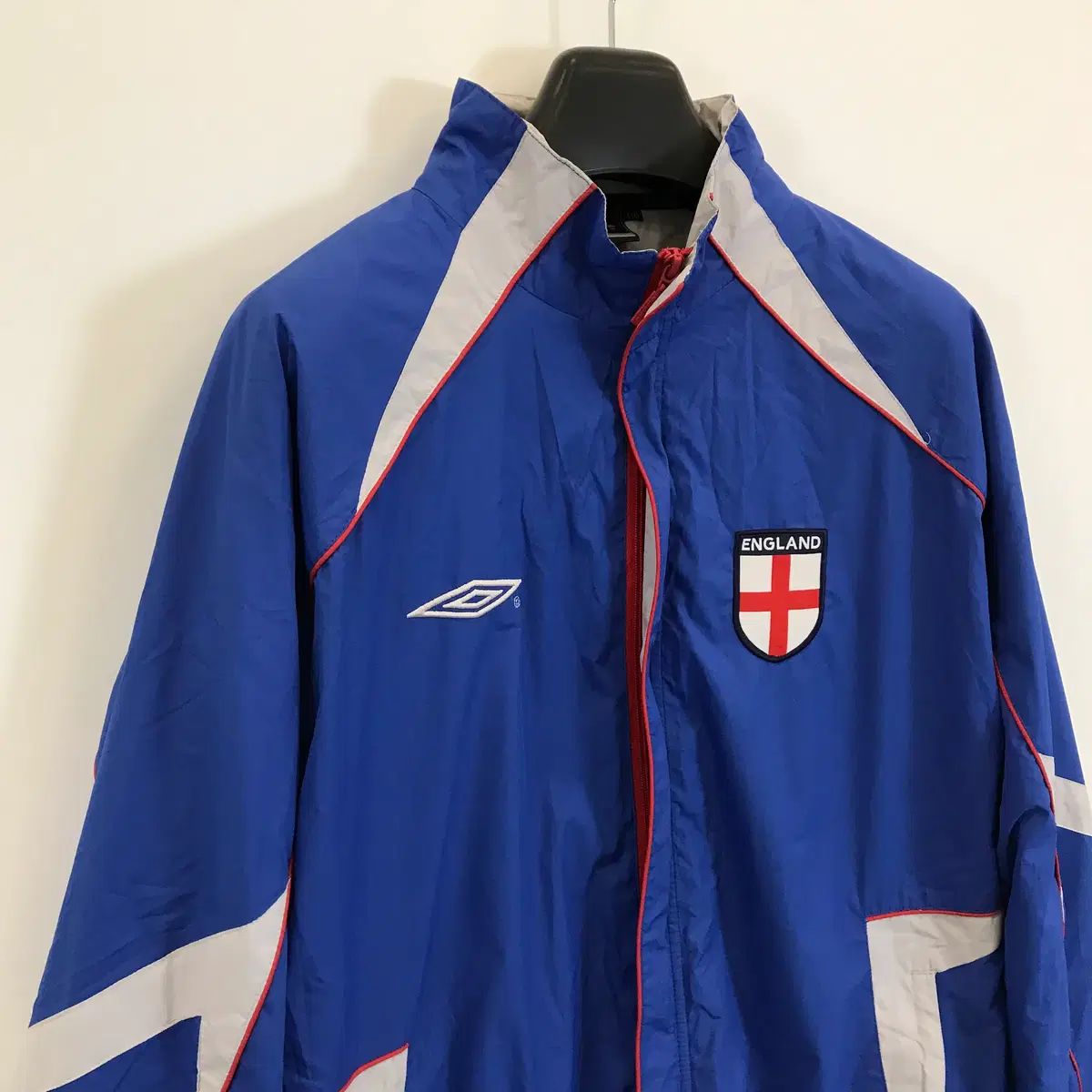 アンブロ イングランド ウィンドブレーカー 2XL - メルカリ