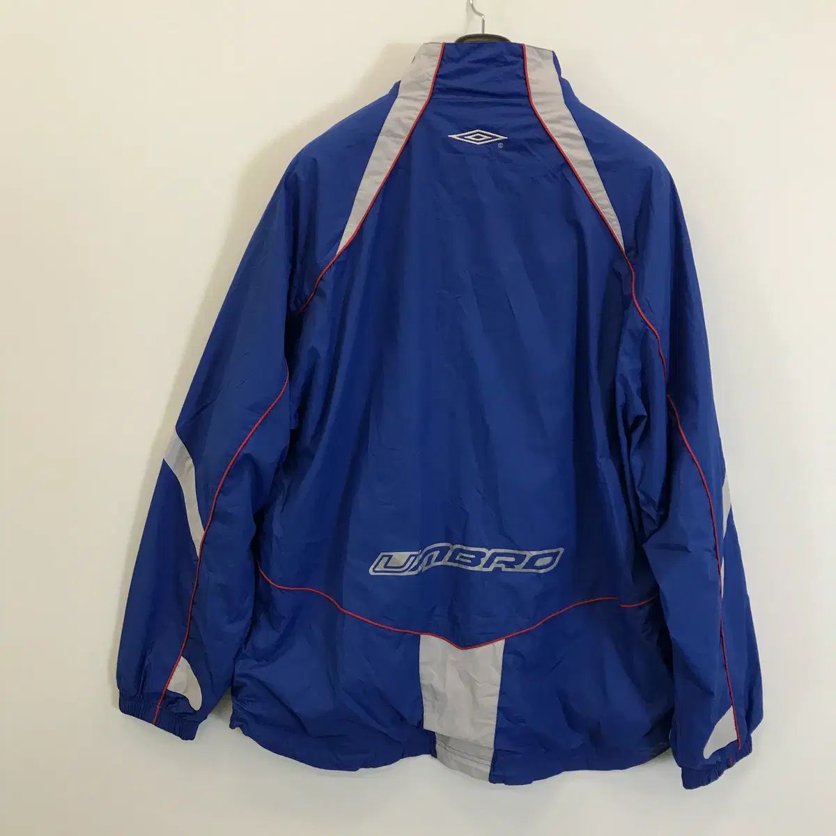 アンブロ イングランド ウィンドブレーカー 2XL - メルカリ