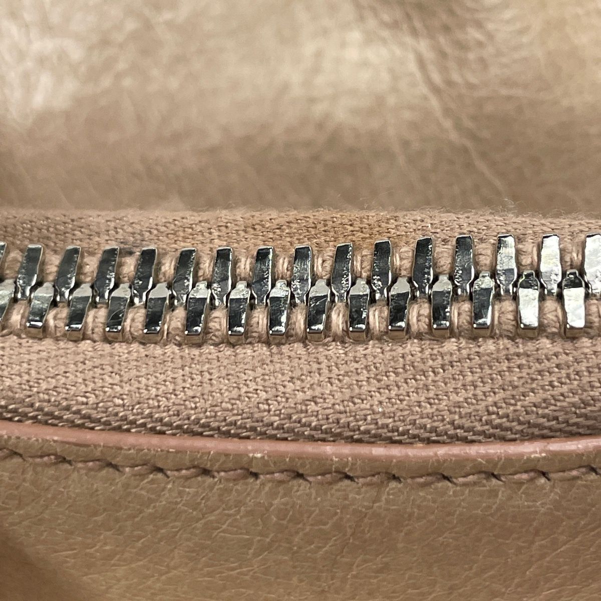 ミュウ ミュウ Miu Miu ロゴ ハンドバッグ 2WAY ショルダーバッグ 