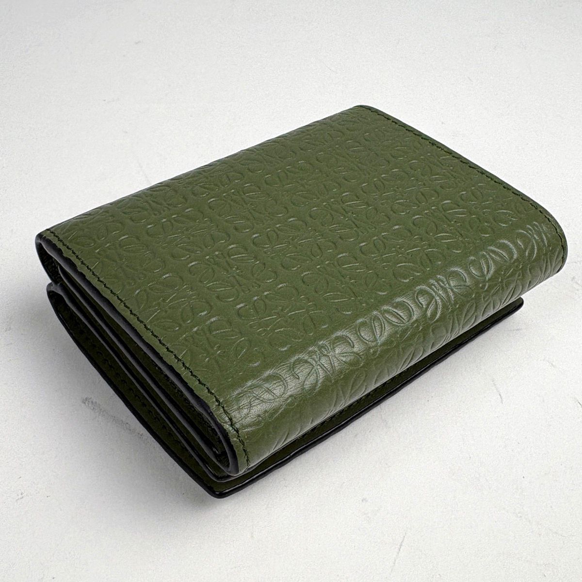 ロエベ LOEWE リピート アナグラム 三つ折り財布 小銭入れ 札入れ