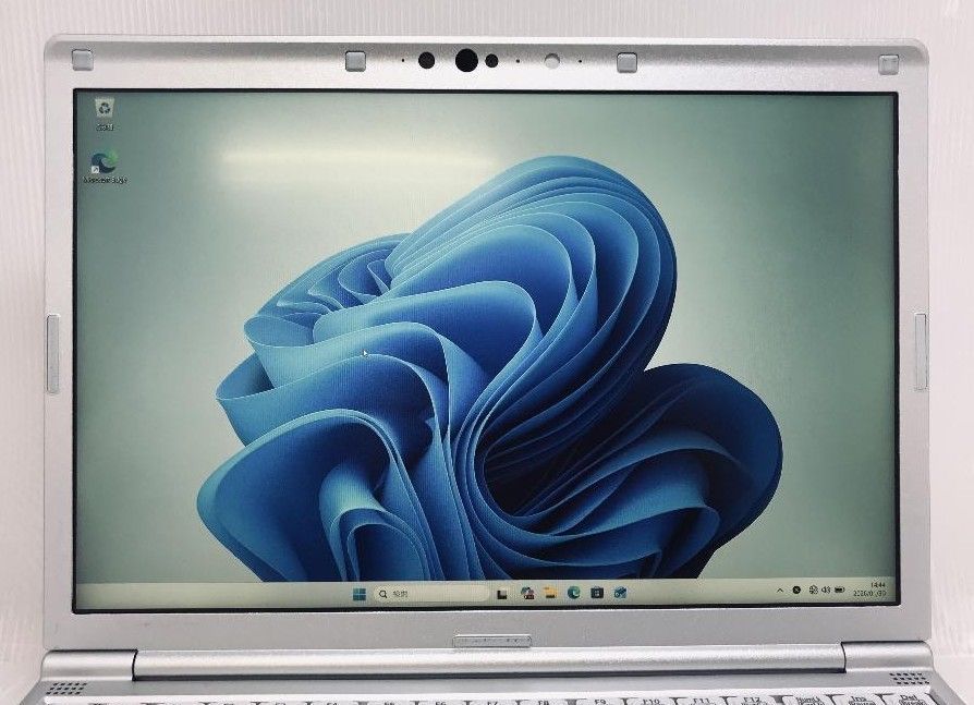 393 ビヒン レッツノートパソコンCF-SV1 i5 ダイ11セダイ 16GB office
