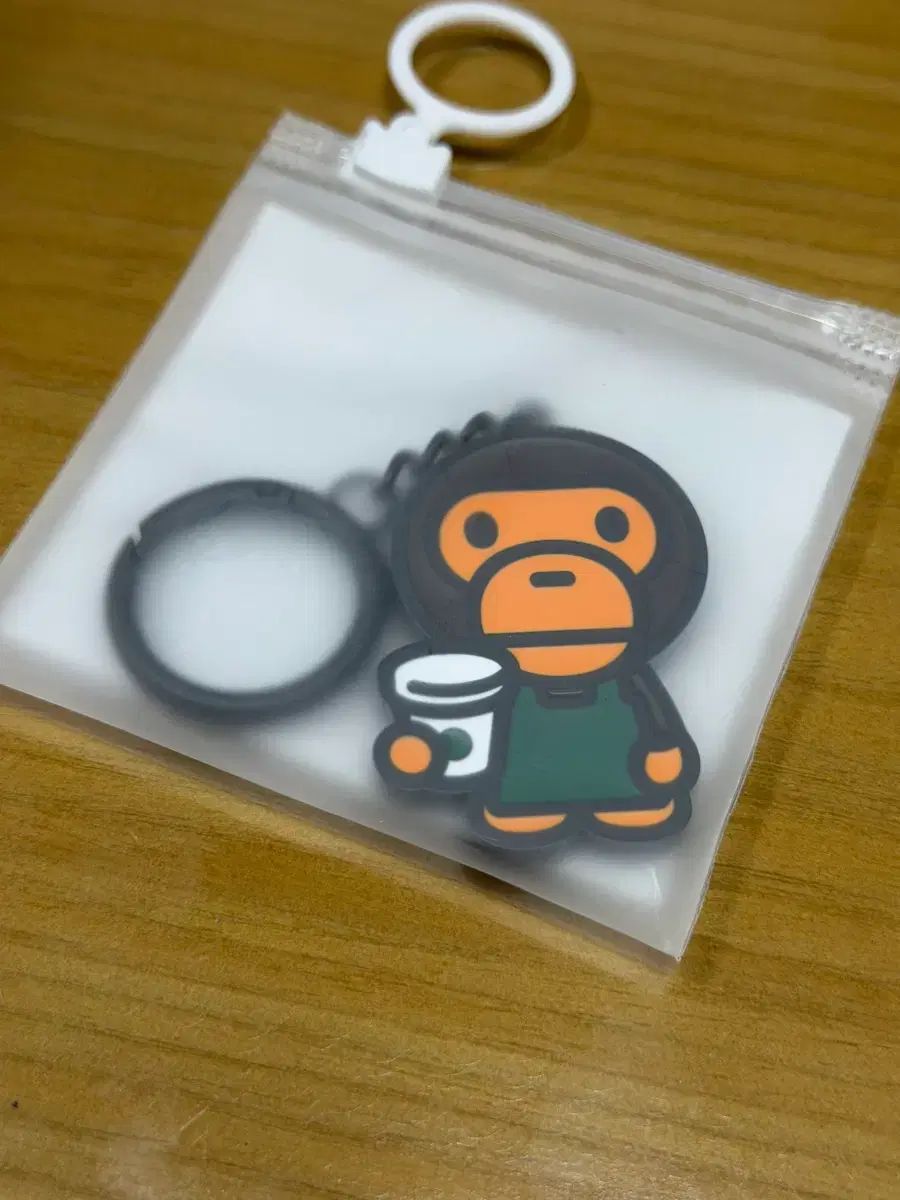 (新品) スターバックス ベイプ ベイビー マイロ キーチェーン キーホルダー