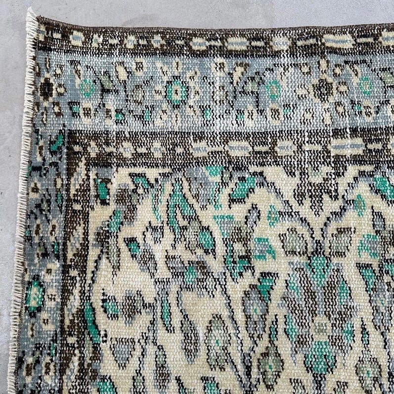 トルコヴィンテージラグ グリーン リーフ柄 ダブルフレーム - メルカリ