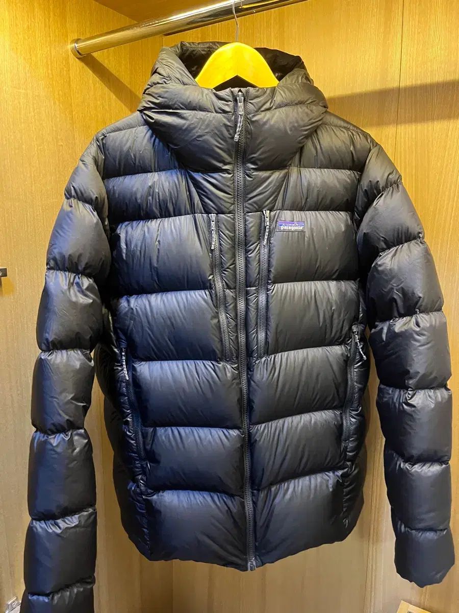 パタゴニア フィッツロイ Lサイズ ブラック