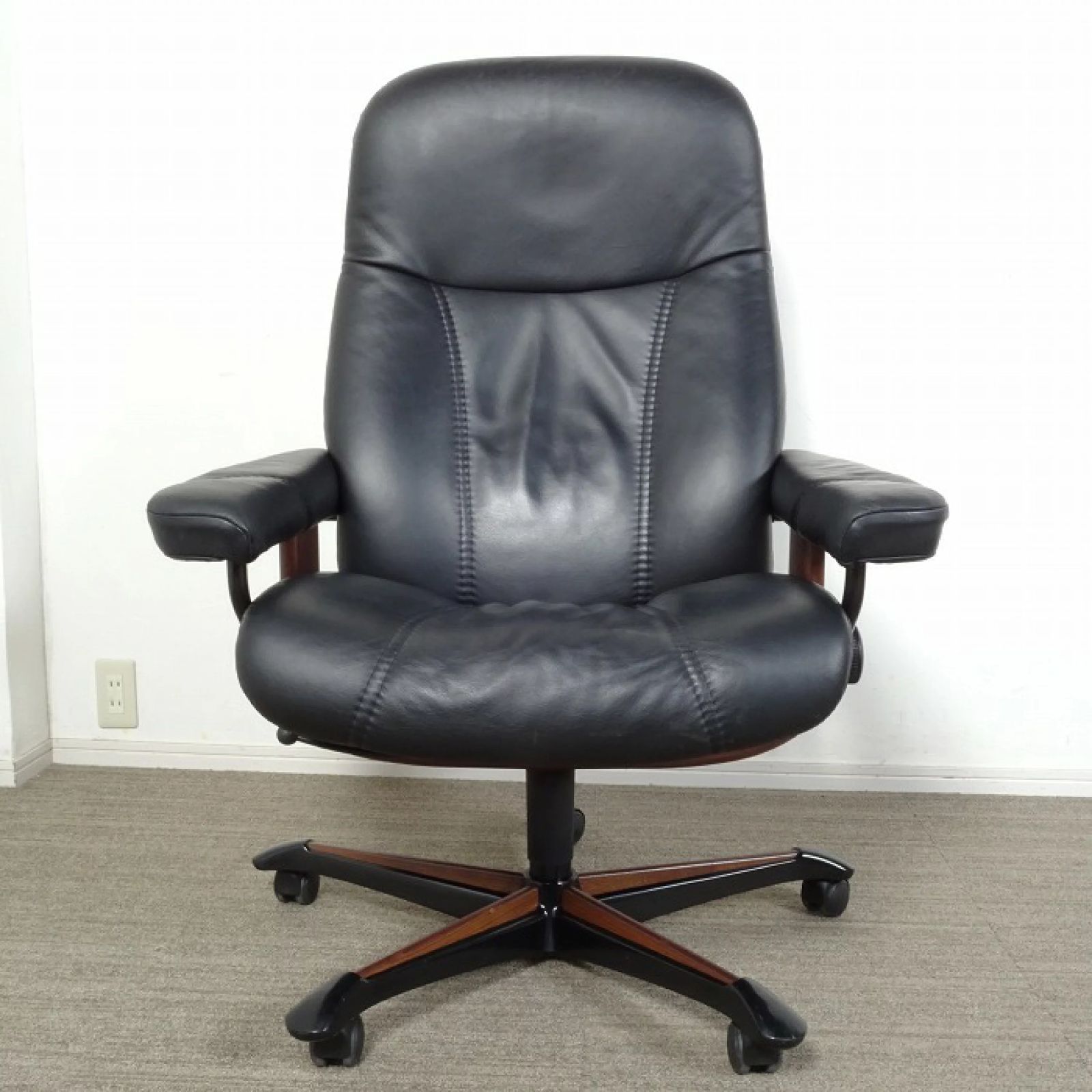 ◾︎SELUNO◾︎ 【展示良品】EKORNES エコーネス Stressless