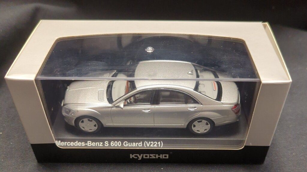 京商 1/43京商オリジナル メルセデスベンツ S600 GUARD (V221