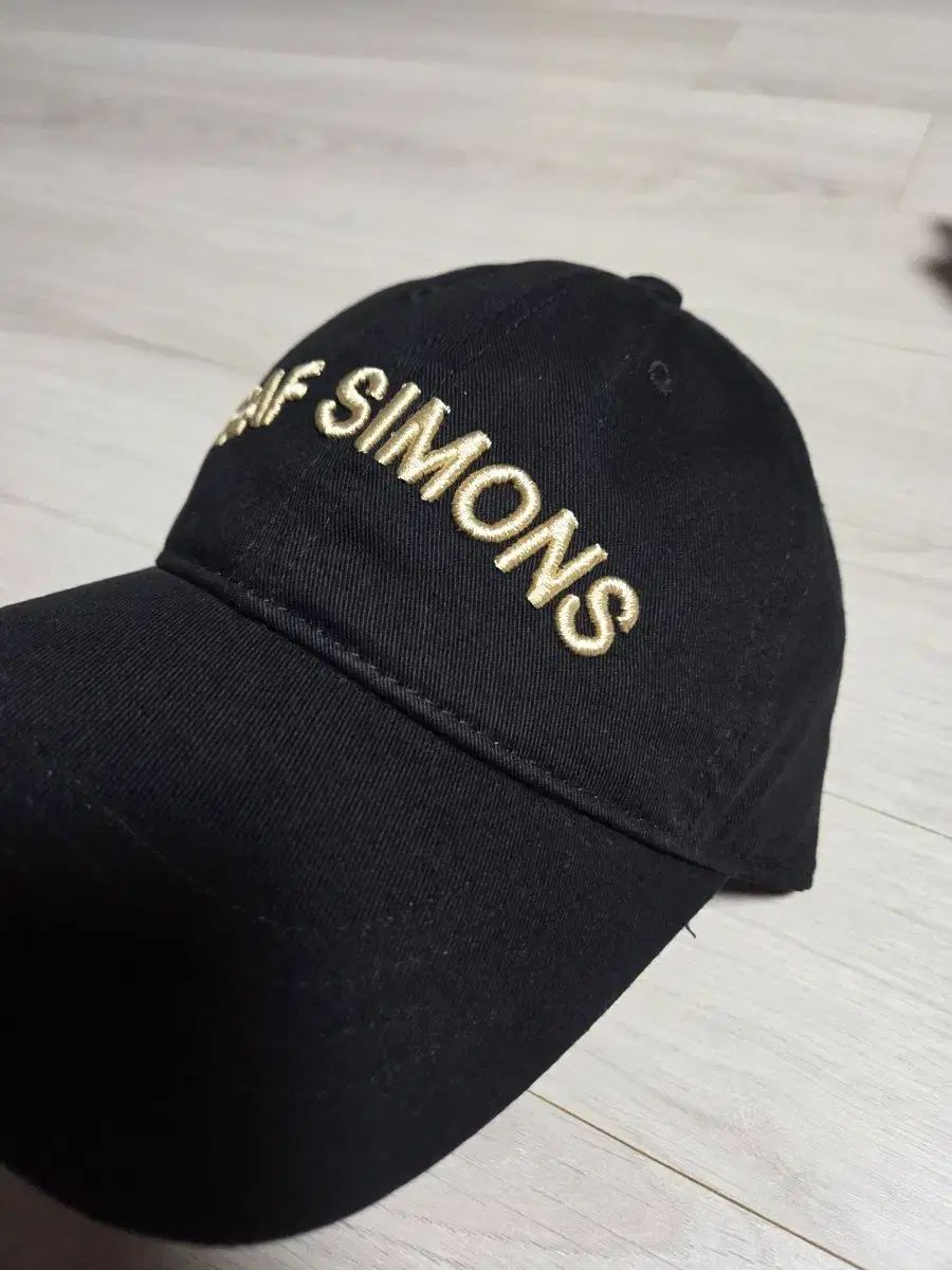 RAF SIMONS ラフ シモンズ ブラック ベースボールキャップ 58cm - メルカリ