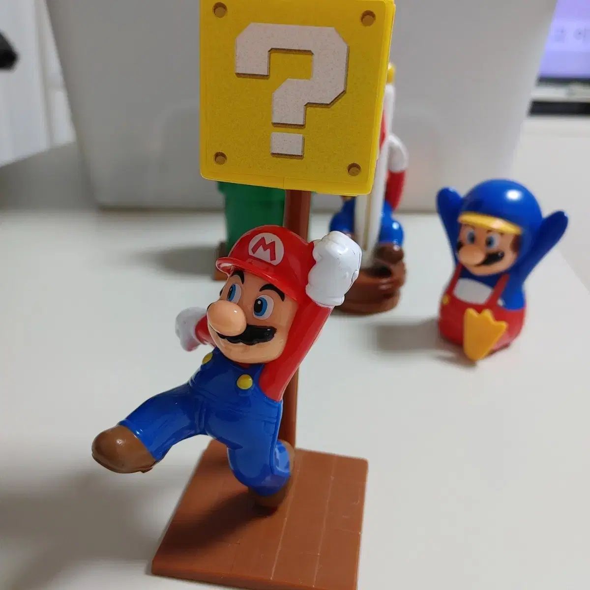 マクドナルド ハッピーセット スーパーマリオ フィギュア セット