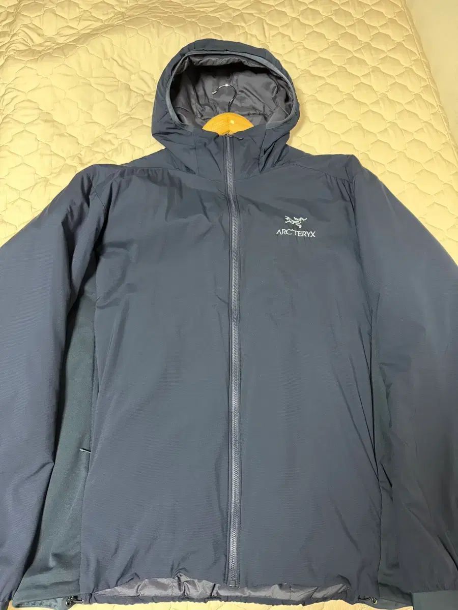 ARC TERYX アークテリクス Atom アトム lt キングフィッシャー xl