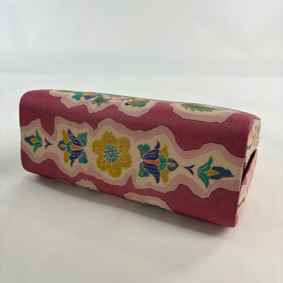 美品】 和装バッグ 逸品 フォーマル OKAJIMA 草花 金通し 金彩 濃