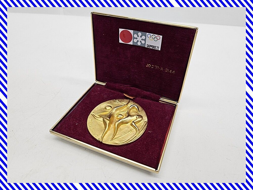 1972年 札幌オリンピック ポンパ購入記念 岡本太郎 記念メダル ケース
