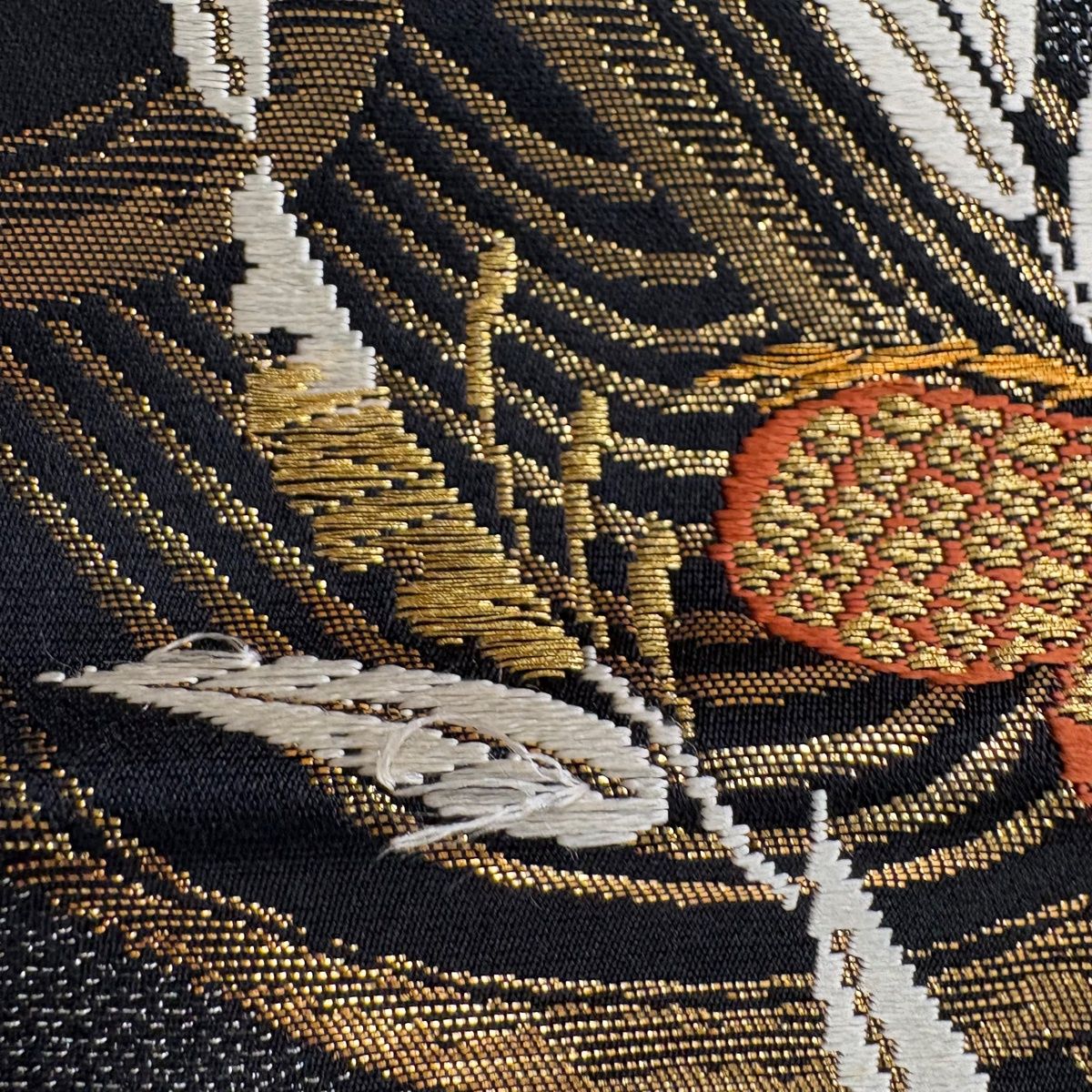 袋帯 秀品 松竹梅 蝶 金銀糸 唐織 黒灰 六通 正絹 【中古】 - メルカリ