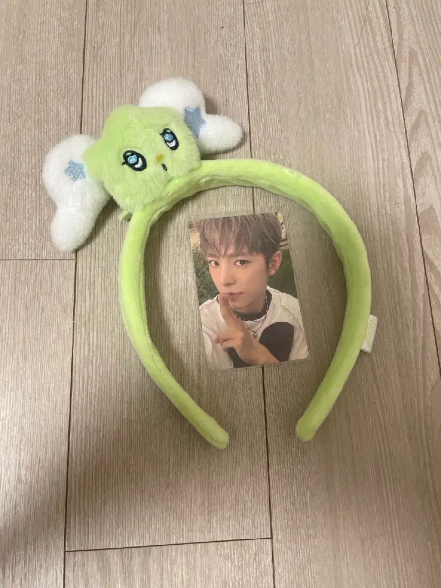 EVERLAND NCT(エヌシーティー)WIND AND WISH カチューシャ 出品 NCT