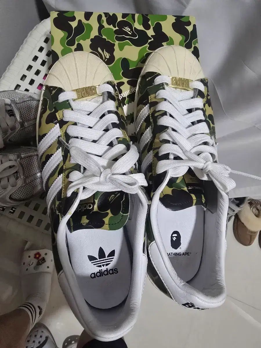 アディダス x A BATHING APE アベイシングエイプ SUPER SuperStar