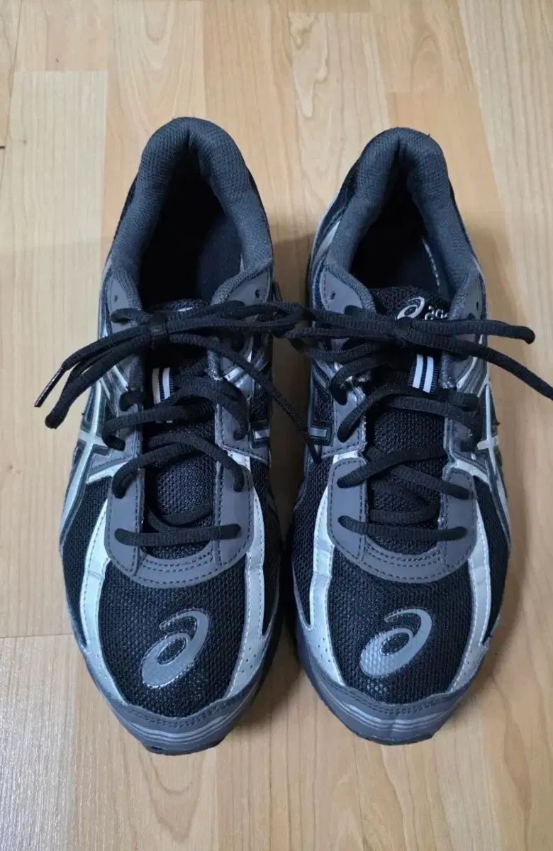 アシックス ジョグ 100 S ブラック|シルバー 270 mm