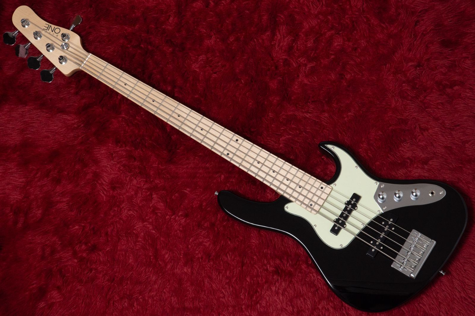 new】woofy basses / ONE series Hank 5 M Black - メルカリ