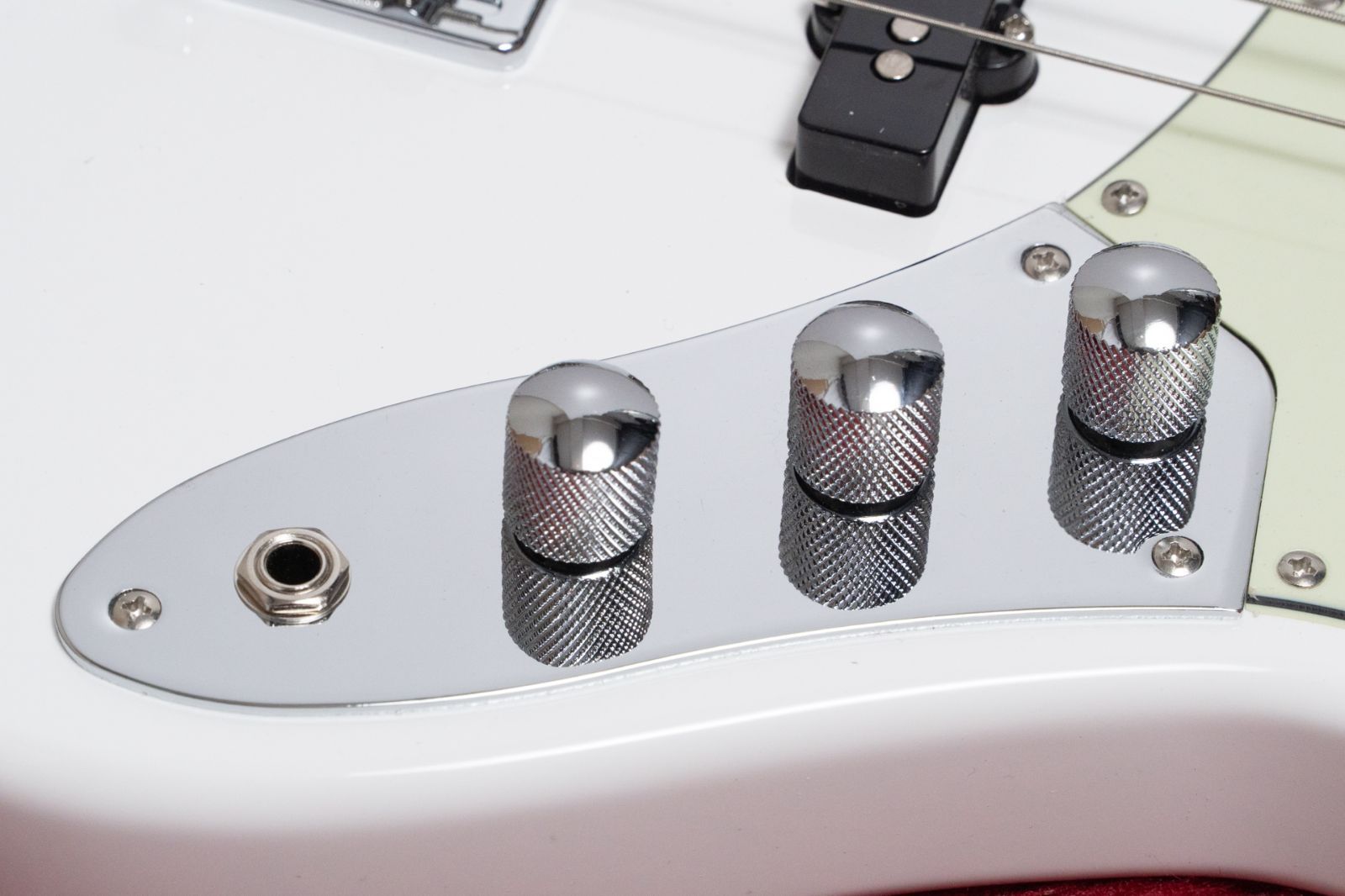 new】woofy basses / ONE series Hank 5 M White - メルカリ