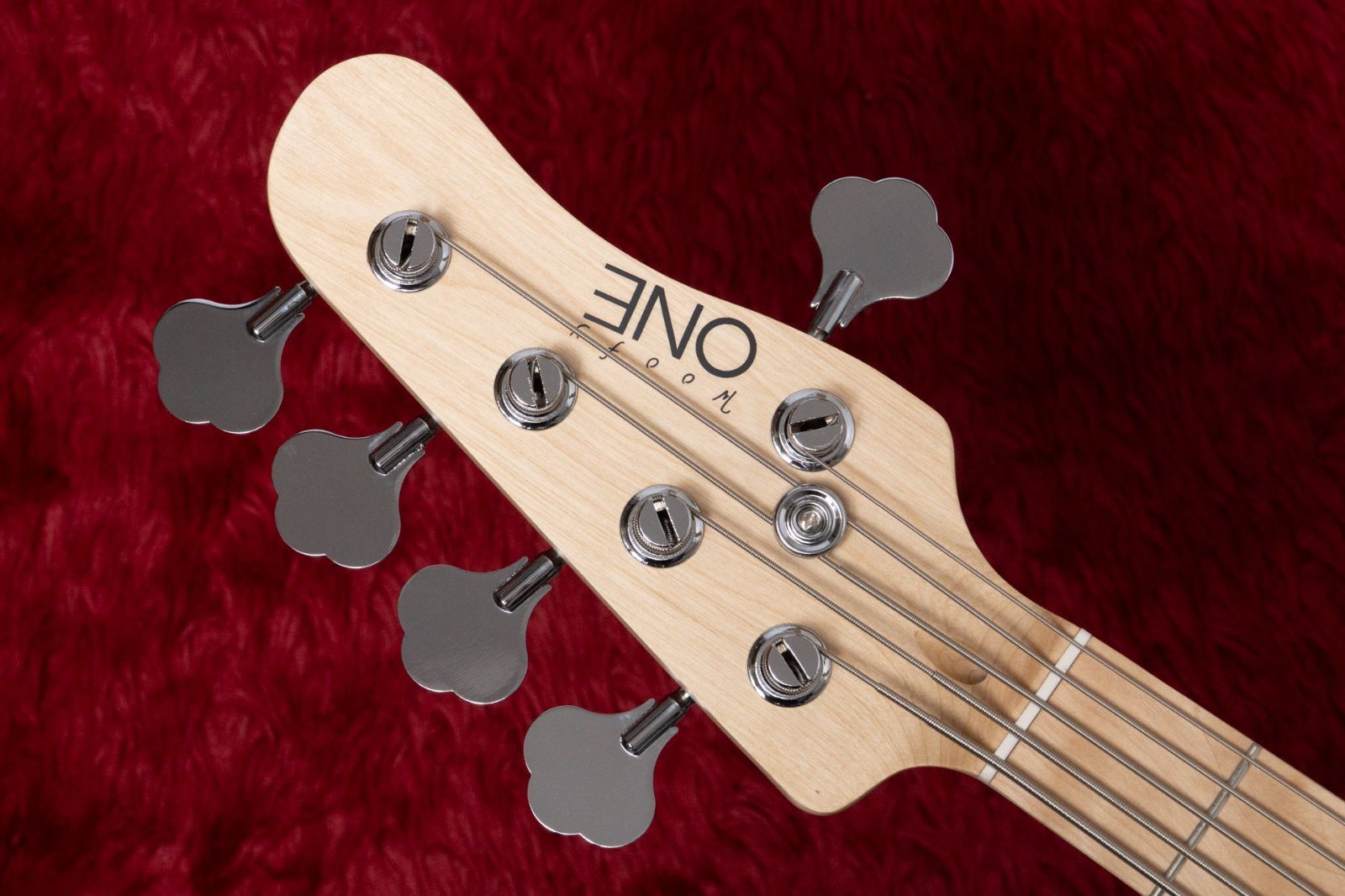 woofy basses Hank 5 M ホワイト 5弦 エレキベース woofy basses Hank 5 M ホワイト 5弦 エレキベース new】woofy basses