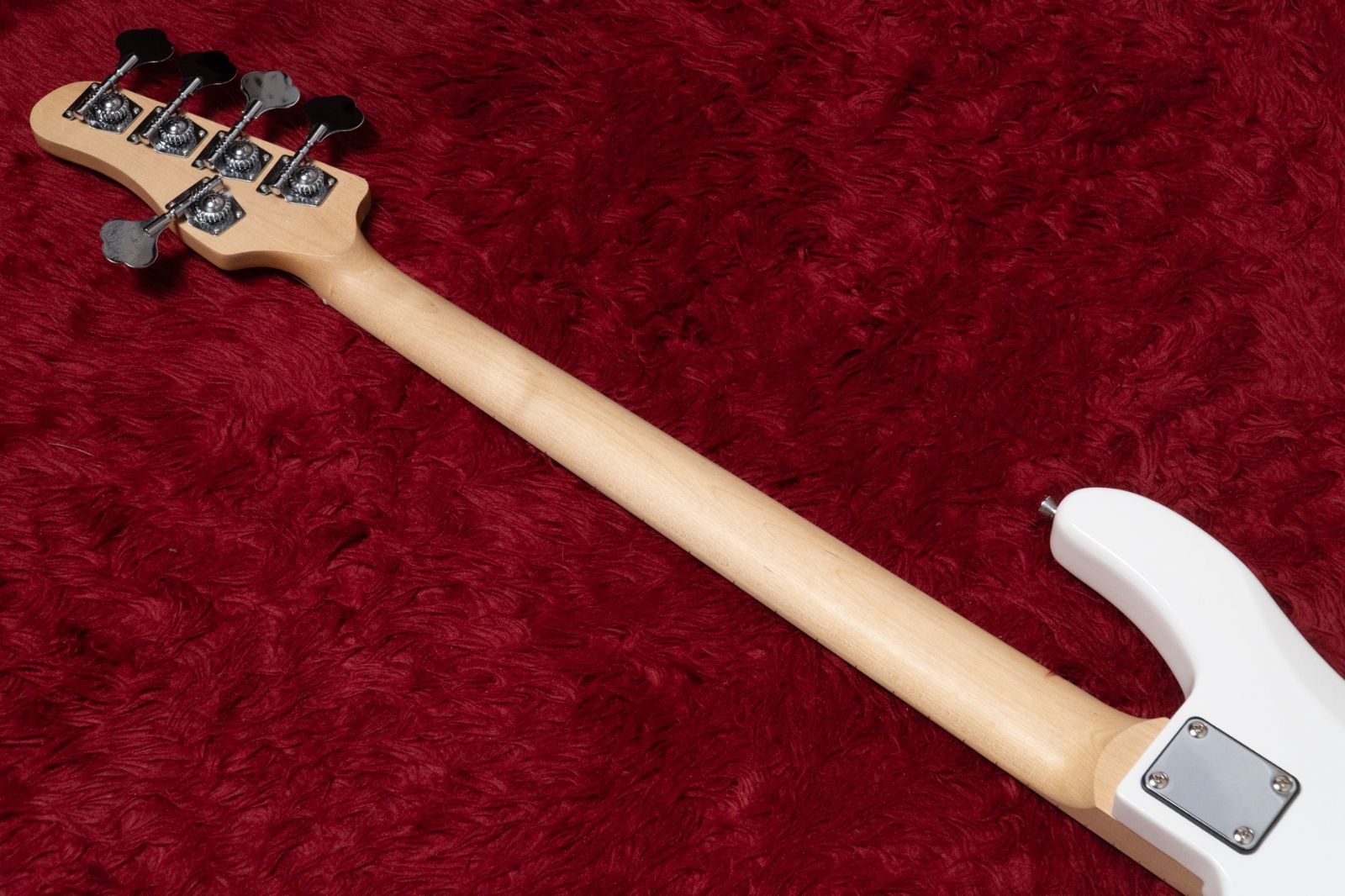 new】woofy basses / ONE series Hank 5 M White - メルカリ