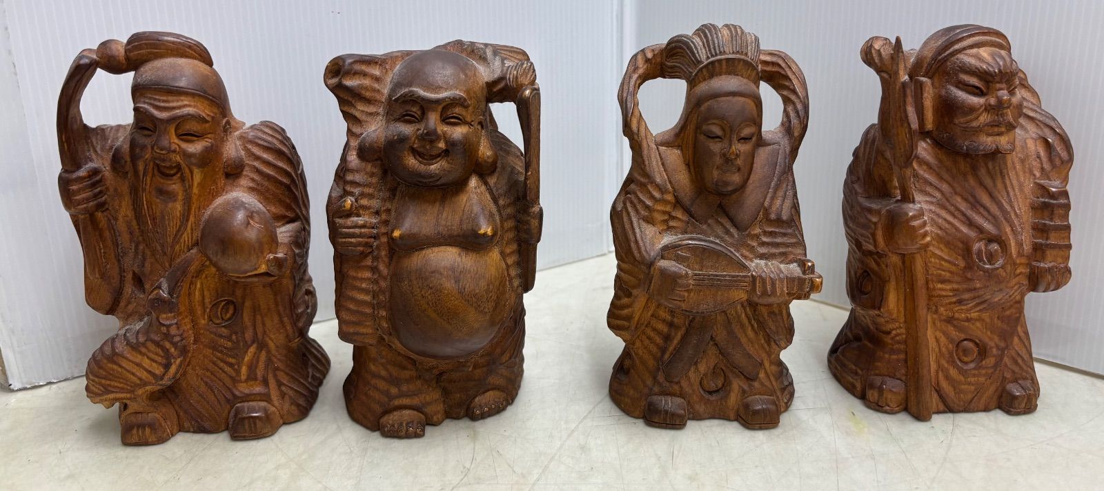 ◇ミニ七福神 木彫り 置物 縁起物 木の良い香り - メルカリ