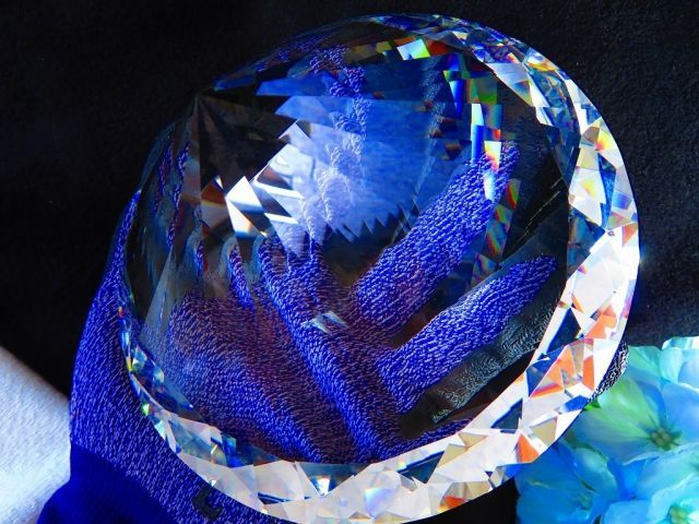 絶品超綺麗K9白水晶☆レインボー入り☆千層ダイヤモンド置物超巨大